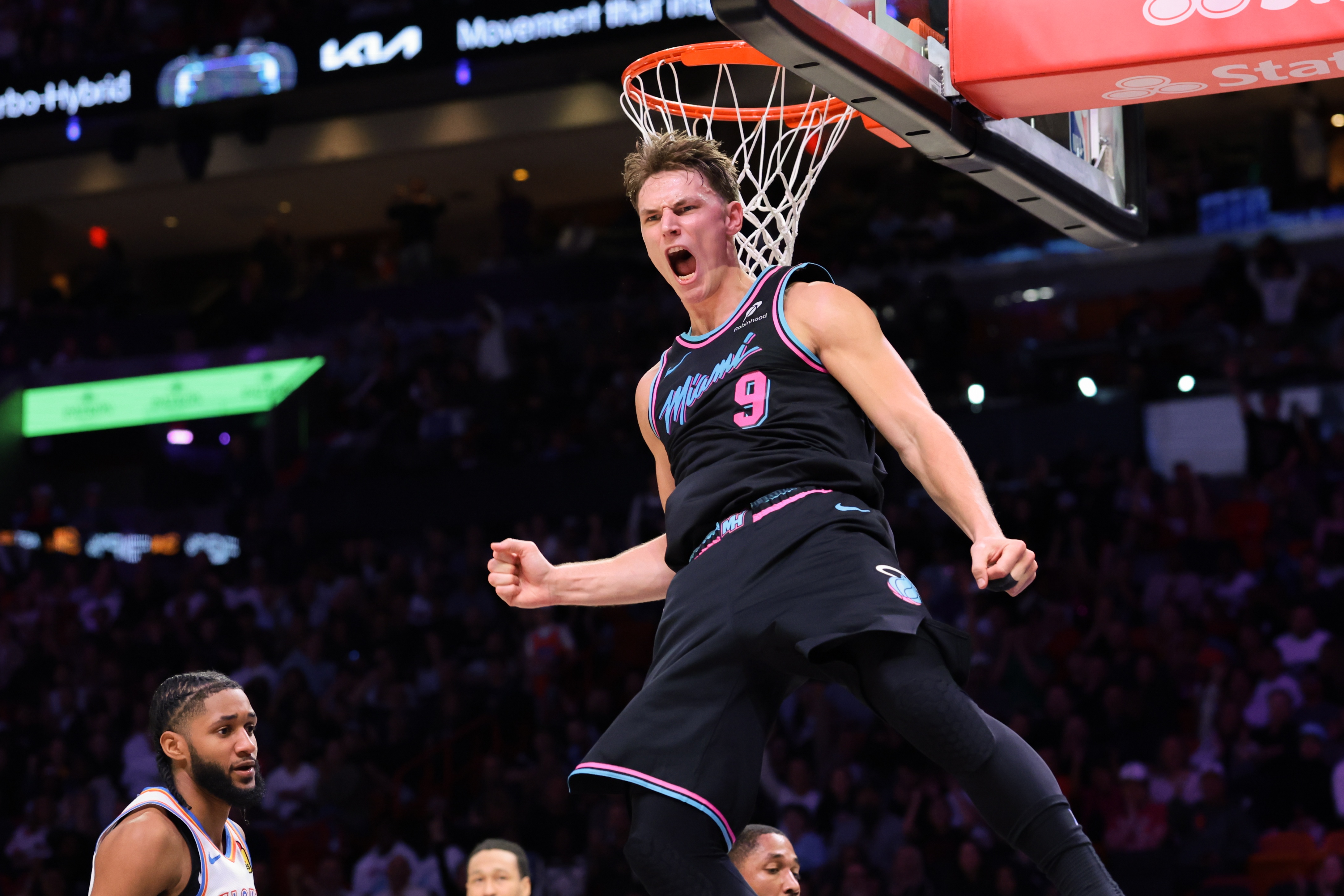 世界杯直播平台入口-9中7砍16分6板！拉松谈表现：向教练队友学习 教练非常相信我们